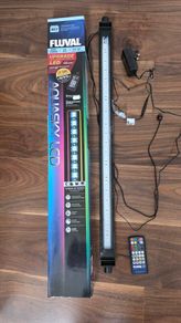 Fluval Aquasky LED Bluetooth 25W (83-106.5cm) - Excellent Condition