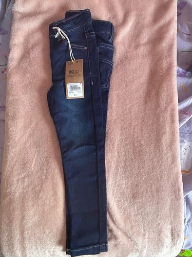 girl jeans