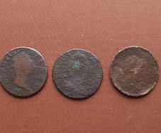 Hibernia. Three Half Pennies. George III reign. Worn