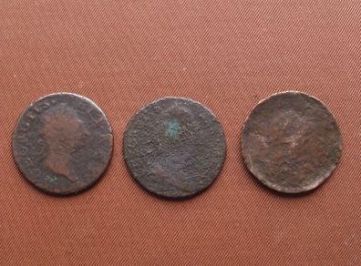 Hibernia. Three Half Pennies. George III reign. Worn