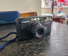 Canon Sure Shot Telemax   35mm film camera