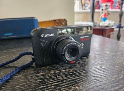 Canon Sure Shot Telemax   35mm film camera