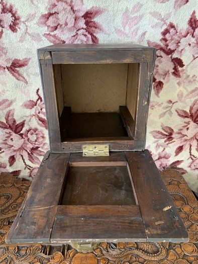 Small cabinet