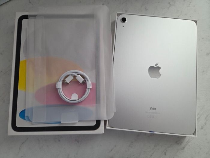 iPad 10th gen