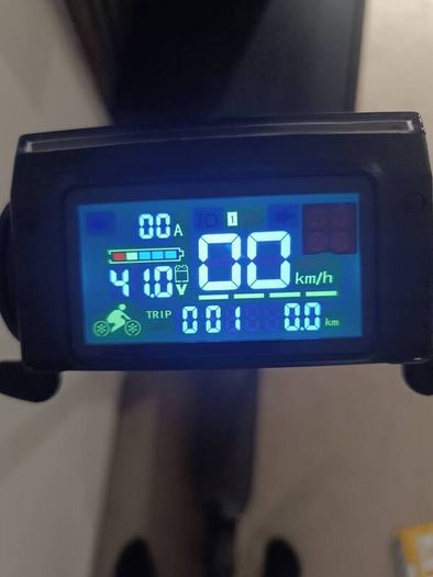 kugoo S1 pro - Electric Scooter (50 - 60km estimate usage)