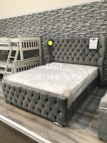 Oxford Wingback Double Bed