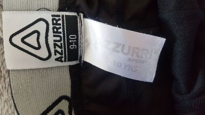 Azzurri body warmer shorts