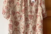 Floral short sleeve top plus size