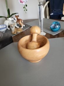 Pestle and mortar wooden