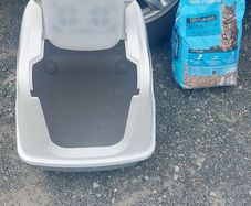 cat litter tray