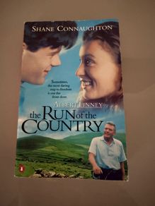 The Run of the Country by Albert Finney Paperback