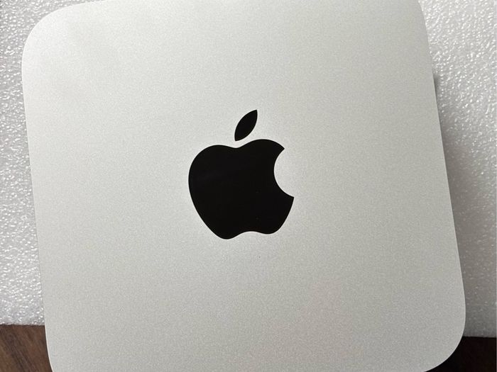 Apple Mac Studio M2 Max-12C CPU-30C GPU - 512GB SSD-32 GB RAM with AppleCare until 25 February 2027