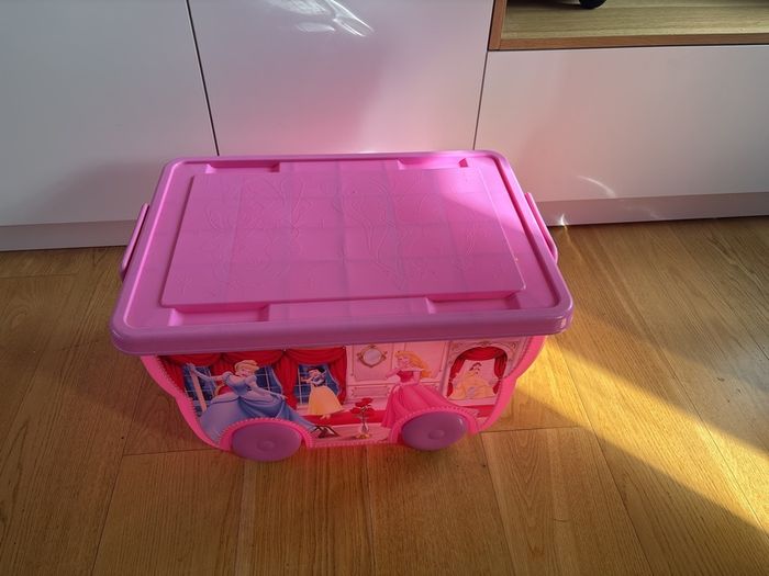 Disney Princess storage box