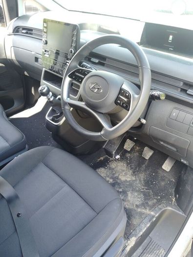 Breaking Hyundai Staria van 2.2crdi 2024
