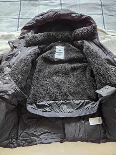 Gap black winter puffer jacket, 130cm