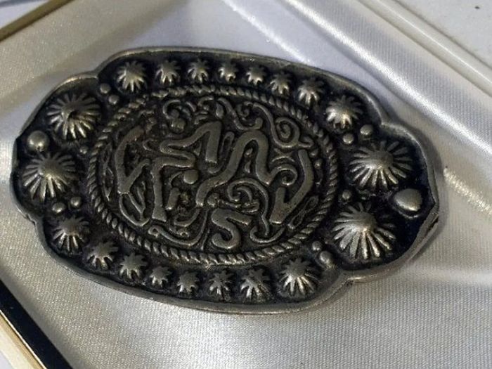 Pristine Vintage Ornate Silver Belt Buckle