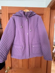 Purple Quilted Ladies Coat with Hood- As New (Size 18)