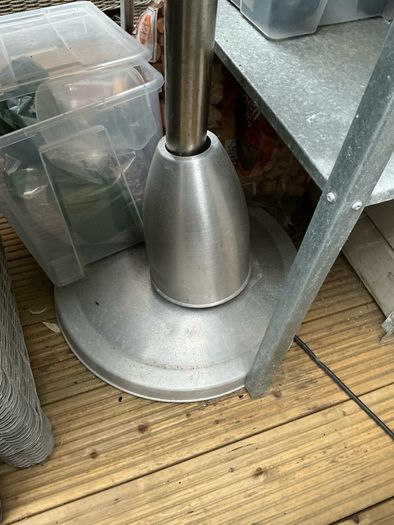 Free electric outdoor heater