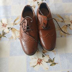 brown boys shoes