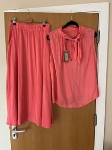 Studio Parisien  Coral blouse&Skirt . Size S UK 12
