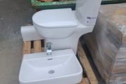 Sonas bathroom suite fitted but never used customer changed mind