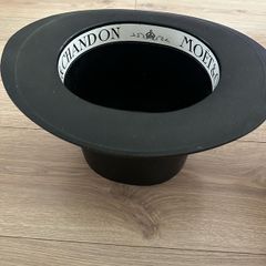 Moet and Chandon label ice bucket