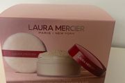 New LAURA MERCIER Gift Boxed The Finishing Touch Translucent Loose Setting Powder &amp; Puff