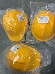 Safety helmets x3 yellow