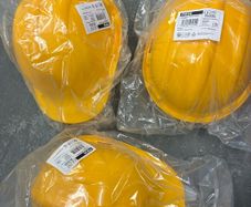 Safety helmets x3 yellow