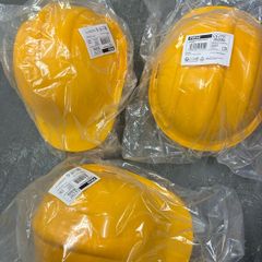 Safety helmets x3 yellow