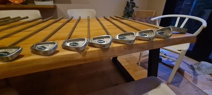 golf set (vantage clubs)