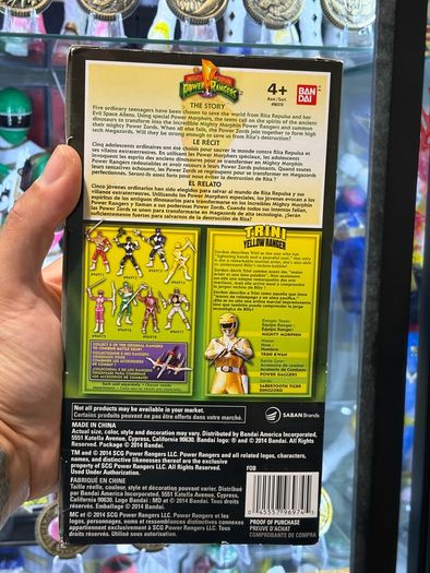 Mighty Morphin Power Rangers Yellow Ranger Triangle box