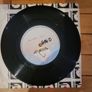 Barry Manilow Lets Hang On 7 inch single Image 2