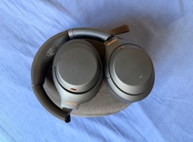 Sony WH-1000XM4 Wireless Noise Cancelling Headphones