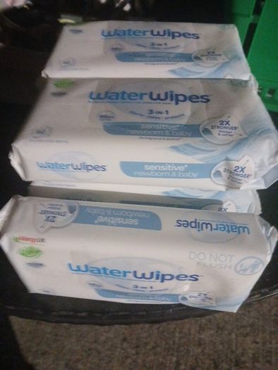 baby water wipes x 7 packs