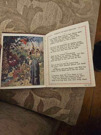 Rubaiyat Omar Khayuam. Translated By Edward Fitzgerald And Illustrated By Anthony Plado. Hardback In Good Condition.  See Photos For Same.