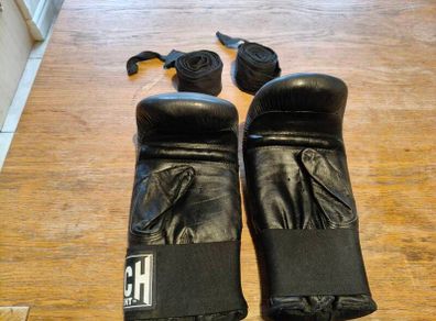 Boxing gloves
