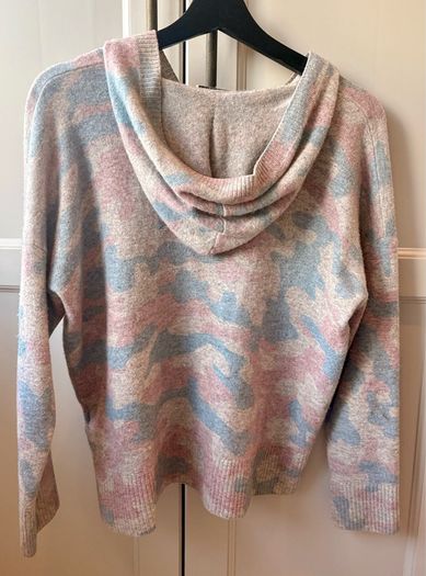 Lucy Nagle 100% cashmere hooded sweater.