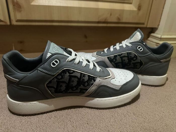 Dior Trainers - size eu44 - uk9 to 10 - Excellent!  MAKE AN OFFER!