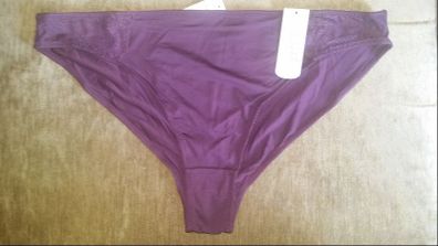 BNWT Plum Secret Possessions underwear size UK18/20 EUR46/48 Postage included