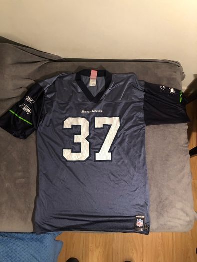 Seattle seahawks shirt American football great condition