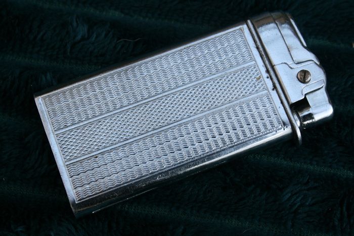 Vintage Petrol Lighters (Lighters work, need fuel) 25 each