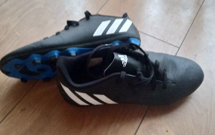Adidas Predator football boots