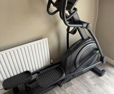 Proform cross trainer