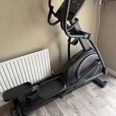 Proform cross trainer