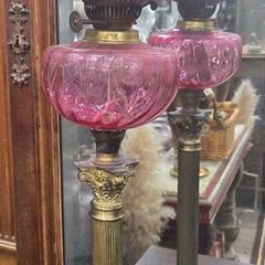 Elegant Victorian Cranberry Glass & Brass Banquet Oil Lamp