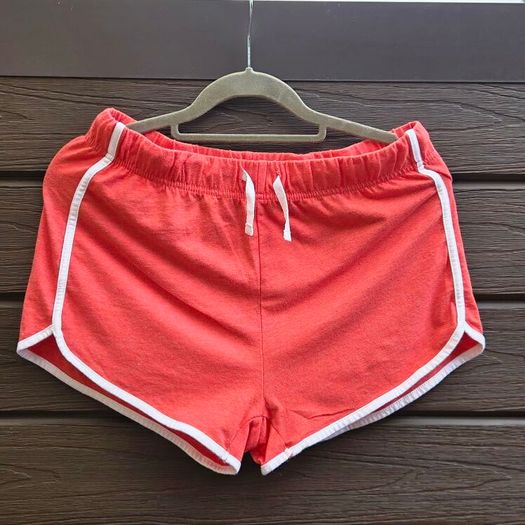 Coral athletic cotton shorts size 10