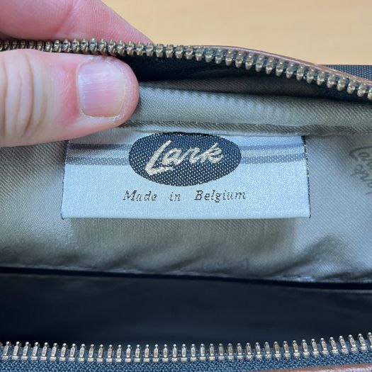 Lark by Samsonite Messenger Cross Body Bag - Vintage - Black