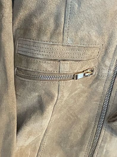 Ladies clothing