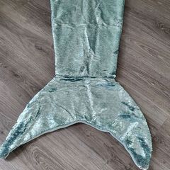 Mermaid Sequin Blanket